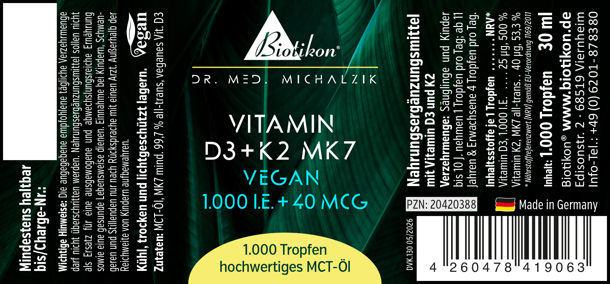 Bottle of 30 ml Vitamin D3 and K2 MK7 in drop form, green packaging, vegan.