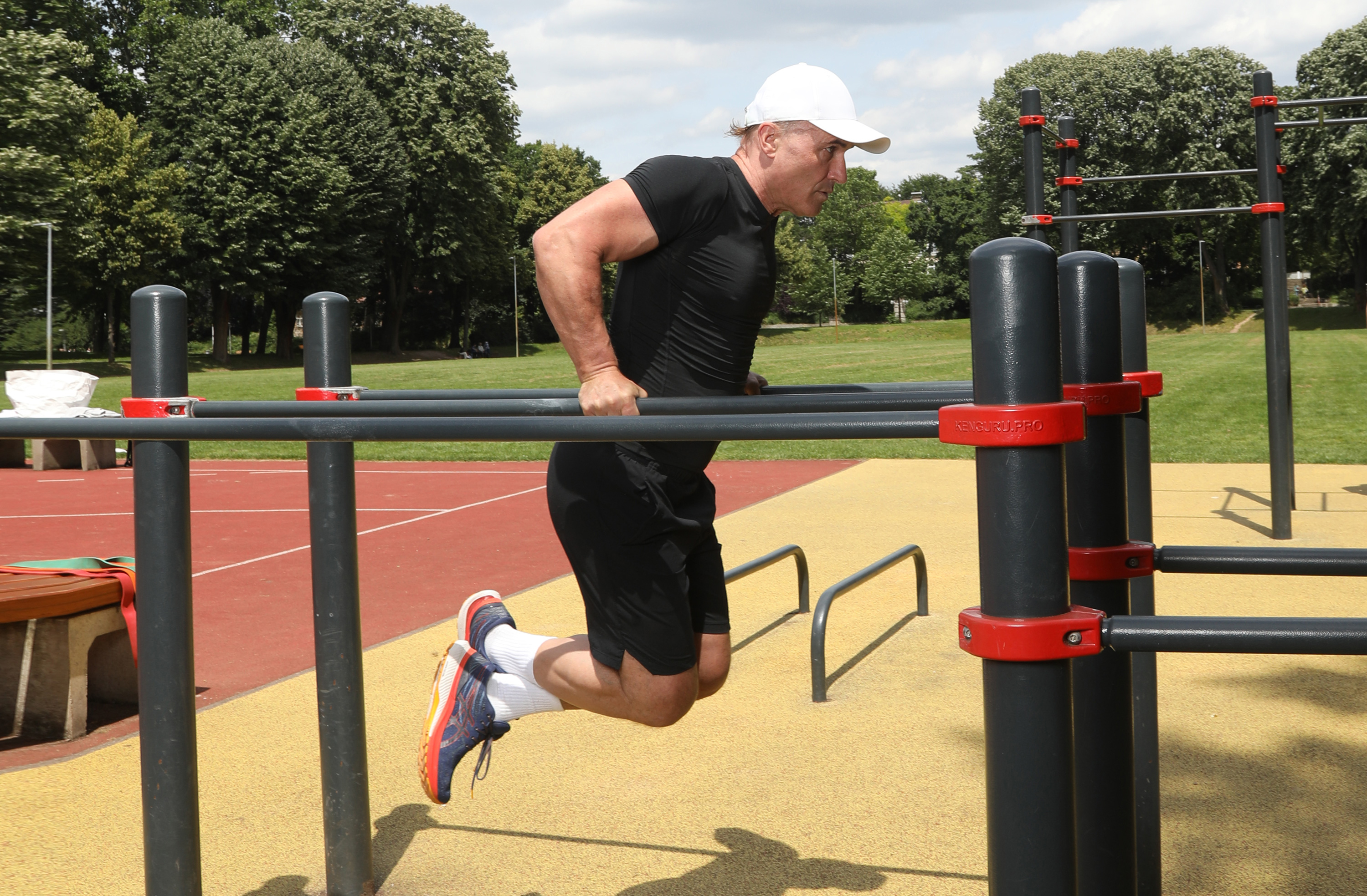 Whey Protein 1000 g – Powder Whey protein powder in 1000 g packaging, white container with visible brand/product details.